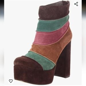 ZiGi Girl Women's Groove Chunky Heel Bootie